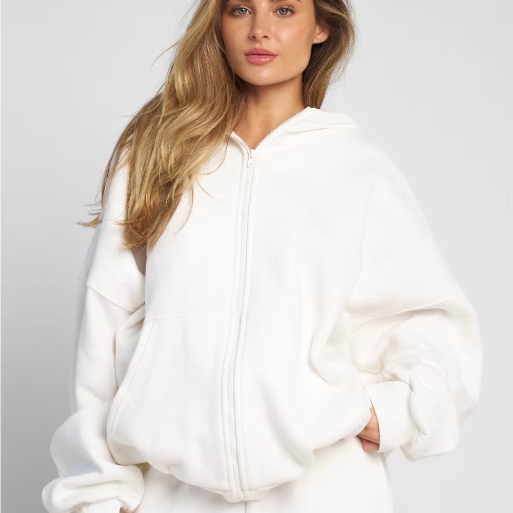 Comfrt Cloud Zip Hoodie